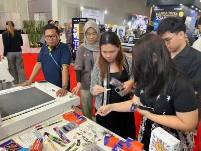 Mesin digital printing untuk kebutuhan produksi