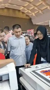 Mesin digital printing untuk kebutuhan produksi